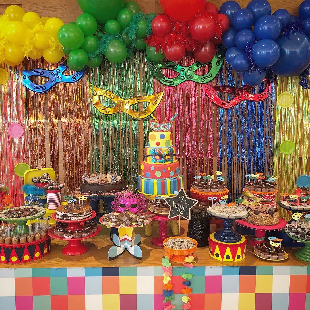 ideias de decoração de carnaval criativas