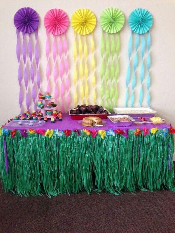 decoração de festa com crepom
