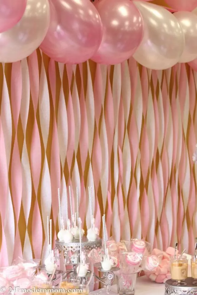 como fazer cortina de papel crepom para festa