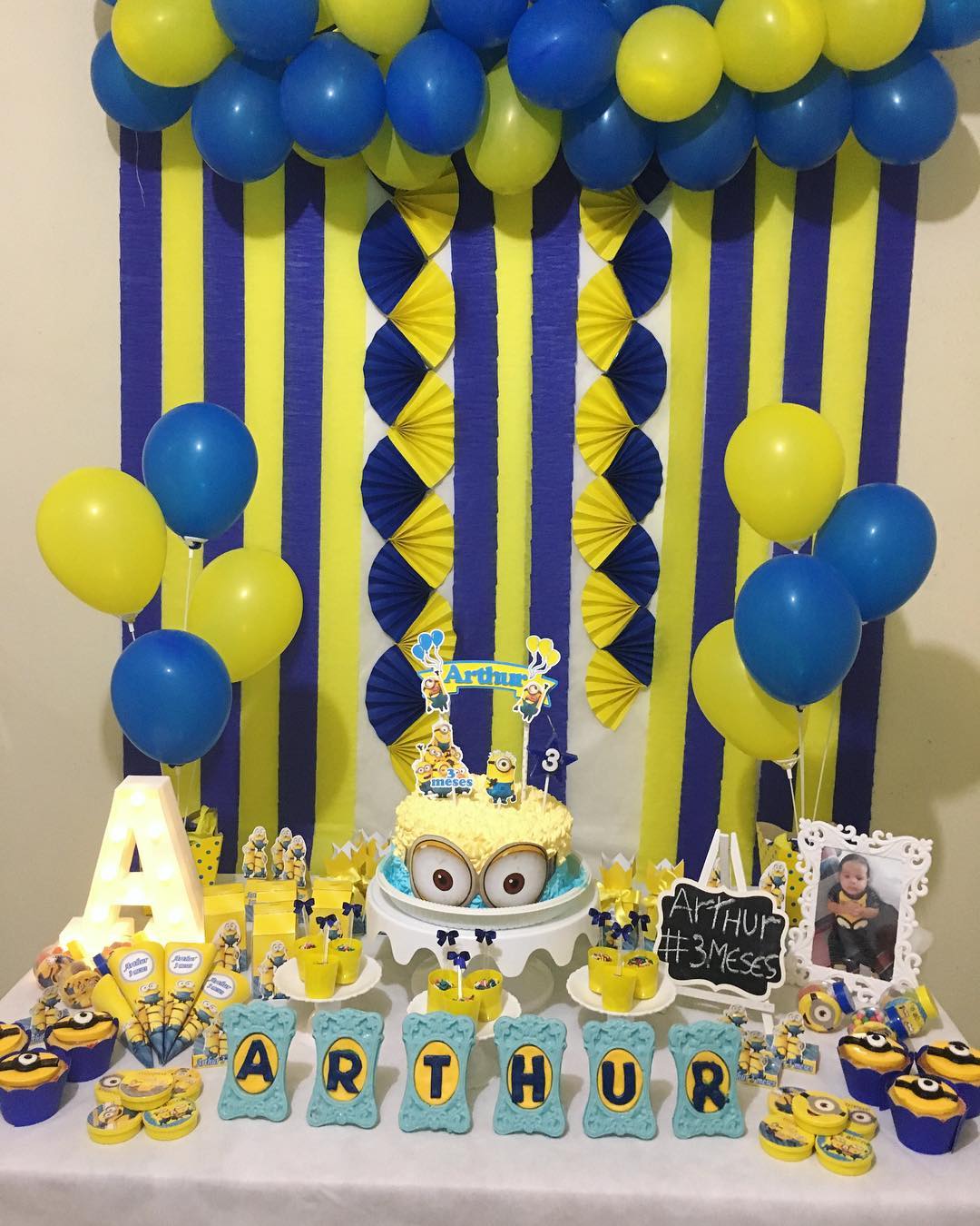 decoração de festa infantil papel crepom