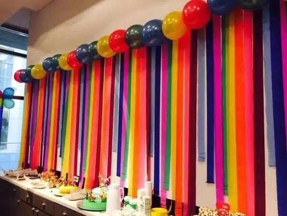decoração de festa infantil papel crepom