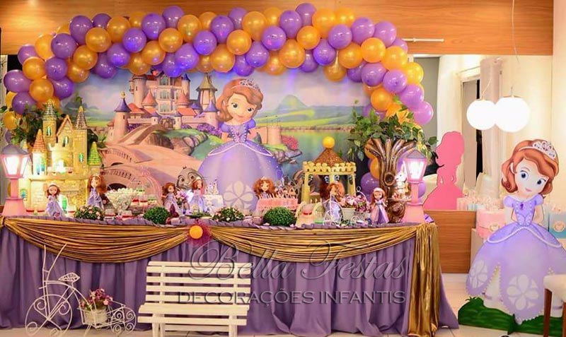 ideias criativas decoração festa princesa sofia 1 ano