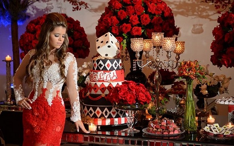 decoração balada neon vs jardim encantado festa 15 anos