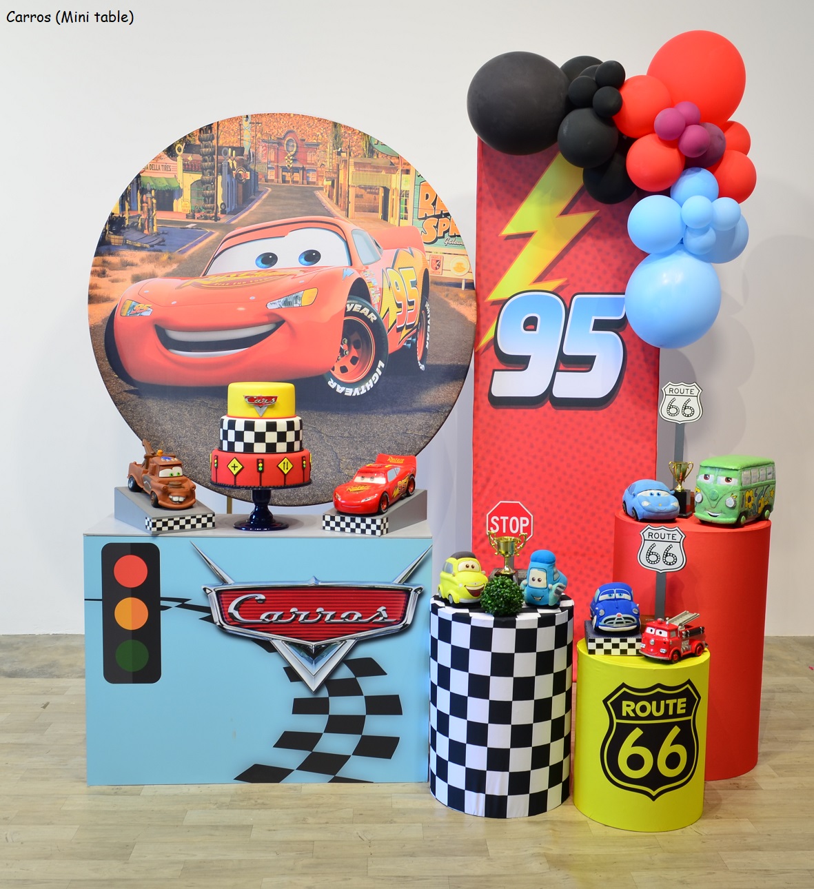 decoração festa infantil tema Divertida Mente