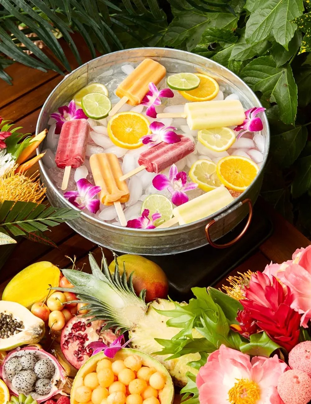 ideias de decoração pool party criativas