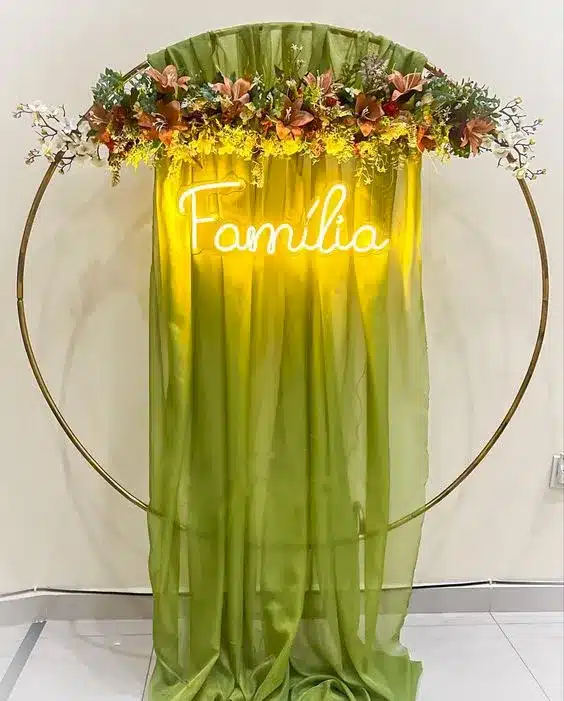 decoração de igreja simples para festividade de jovens