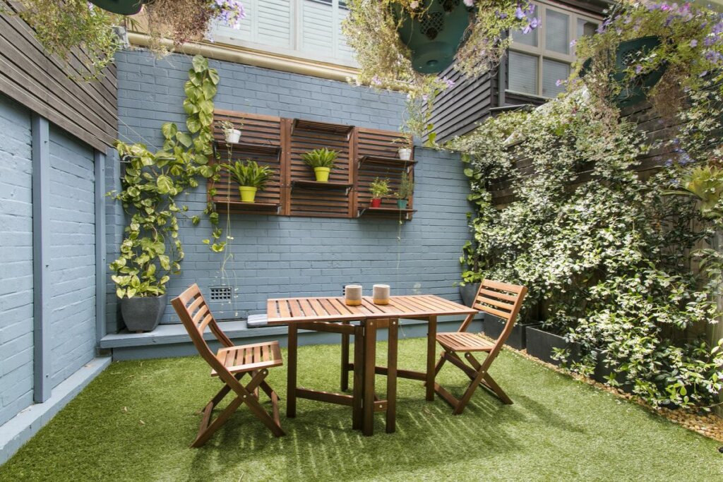 erros comuns ao decorar jardim e como evitá-los
