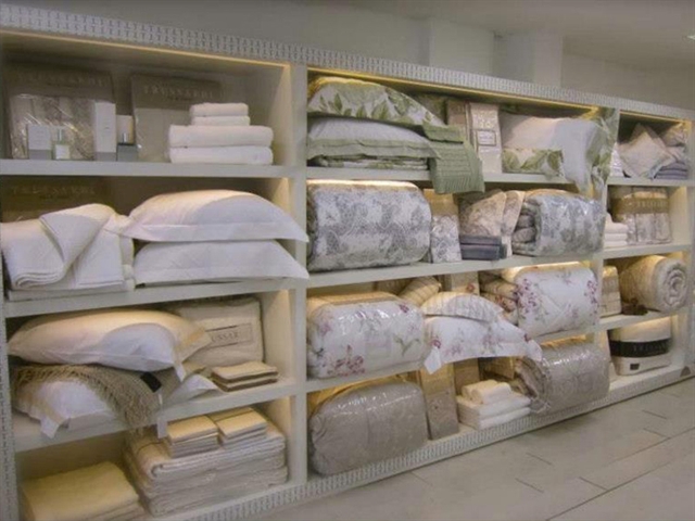 como usar iluminação em loja de cama mesa e banho