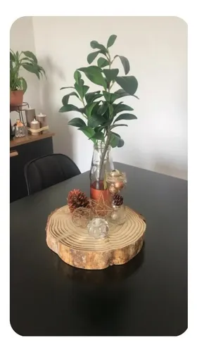 decoração de mesa com bolachas de madeira