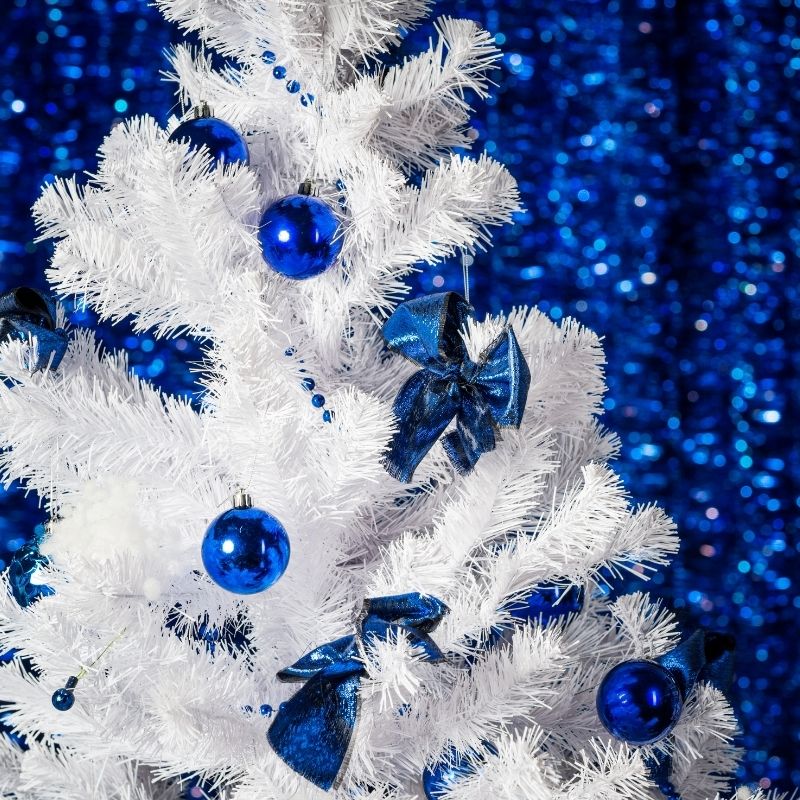 decoração natal azul branco versus vermelho verde