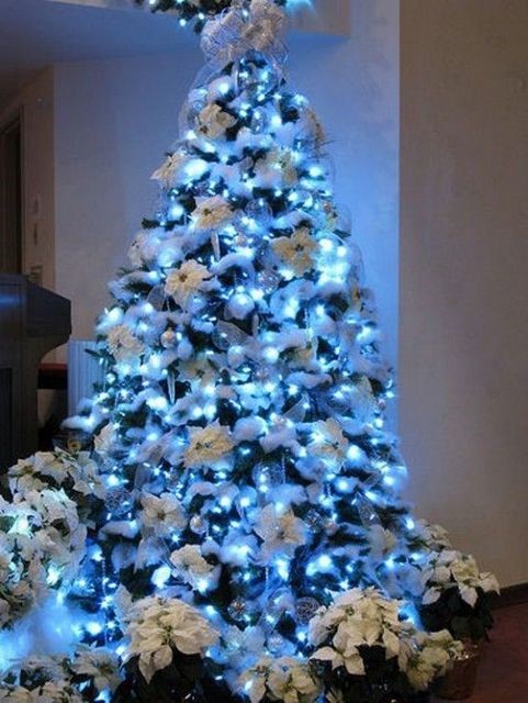 como decorar arvore natal azul marinho e prata