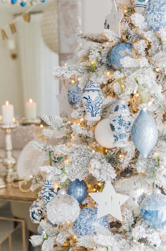 decoração natal azul branco versus vermelho verde