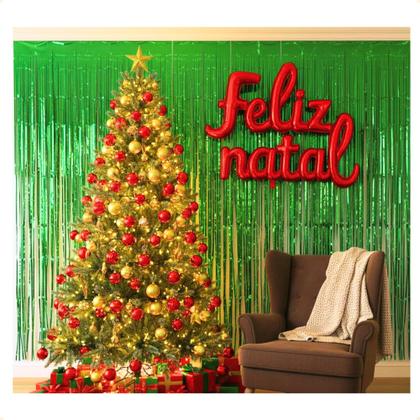 decoração de natal com cortina dourada