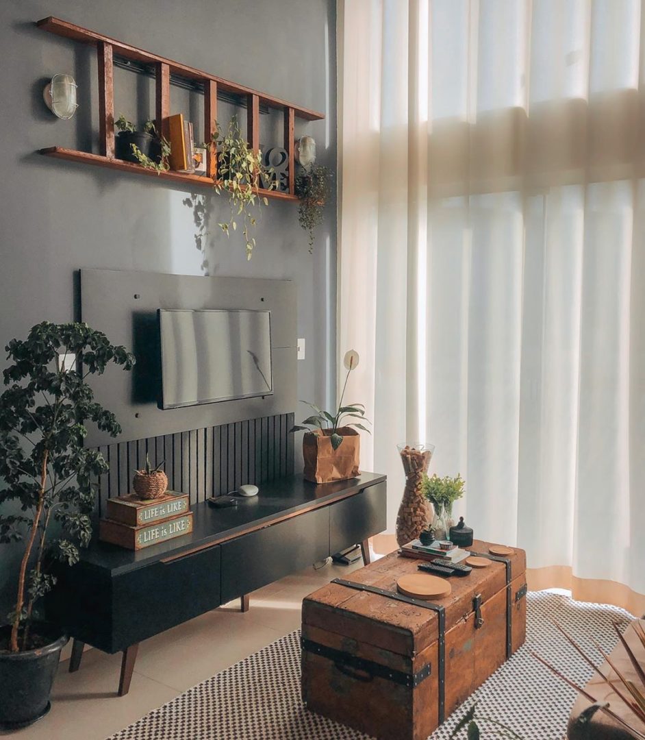 decoração minimalista prateleira TV