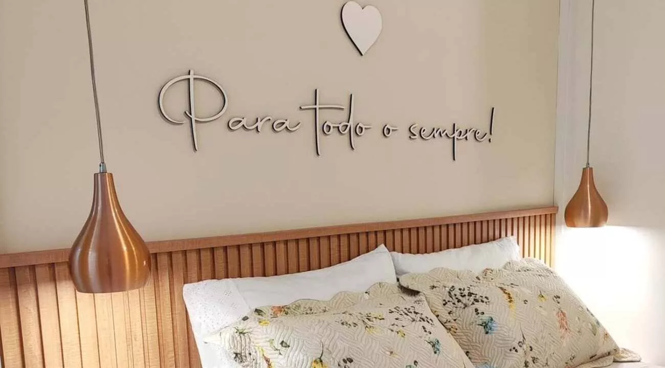 decoração de parede de quarto de solteiro