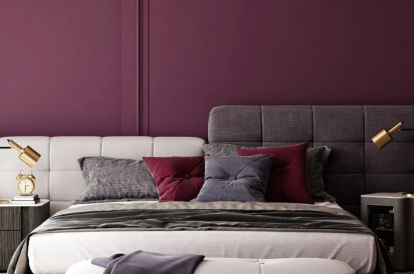 como pintar uma parede de quarto com tinta roxa