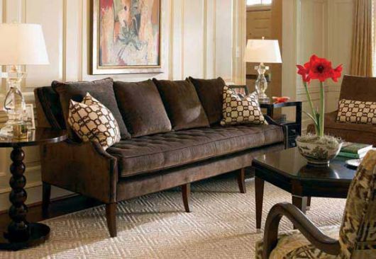 sofá marrom escuro vs sofá cinza qual escolher