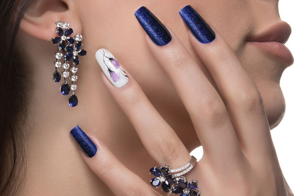 unha de gel azul Tiffany