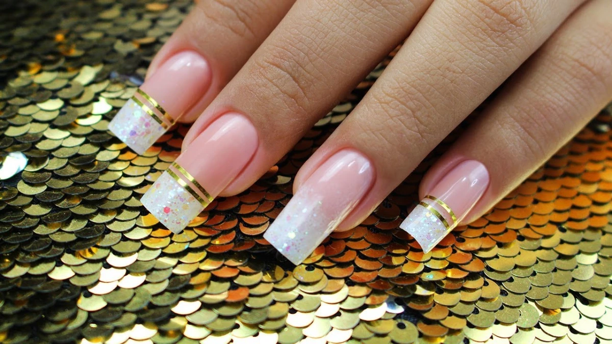 unhas pratas ano novo