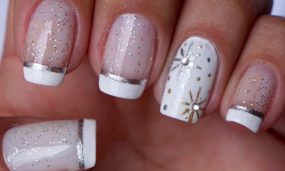 unhas com pedrarias ano novo