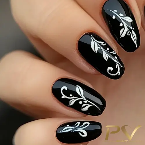 unha decorada preto e branco com glitter