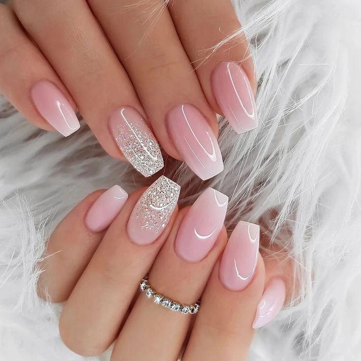 unhas postiças minimalistas