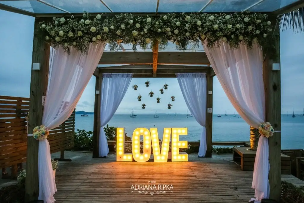 decoração de cerimônia de casamento