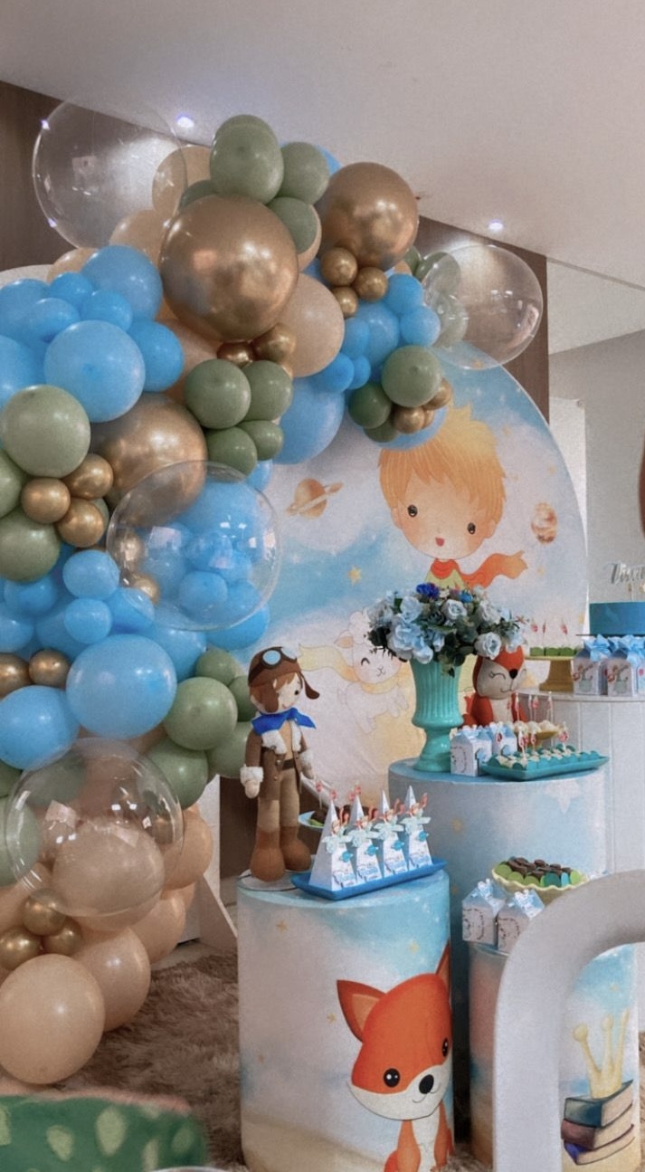 decoração Pequeno Príncipe simples vs elaborada