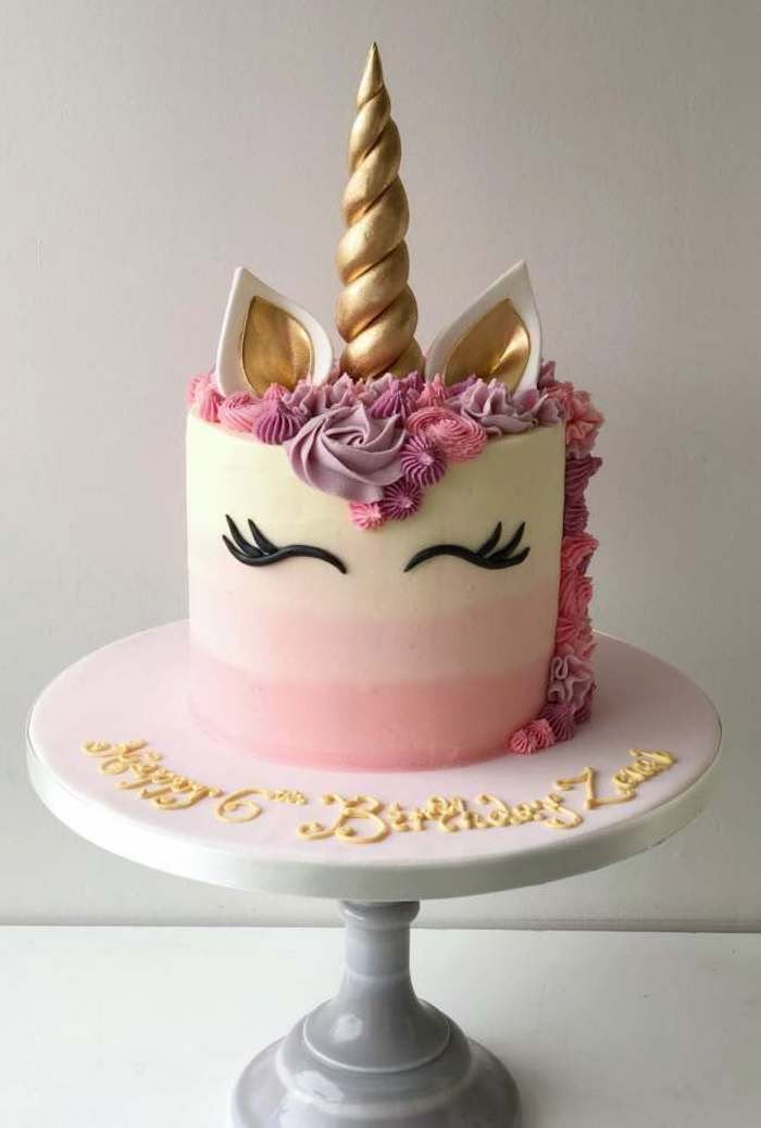 como fazer arco de balões desconstruído unicórnio