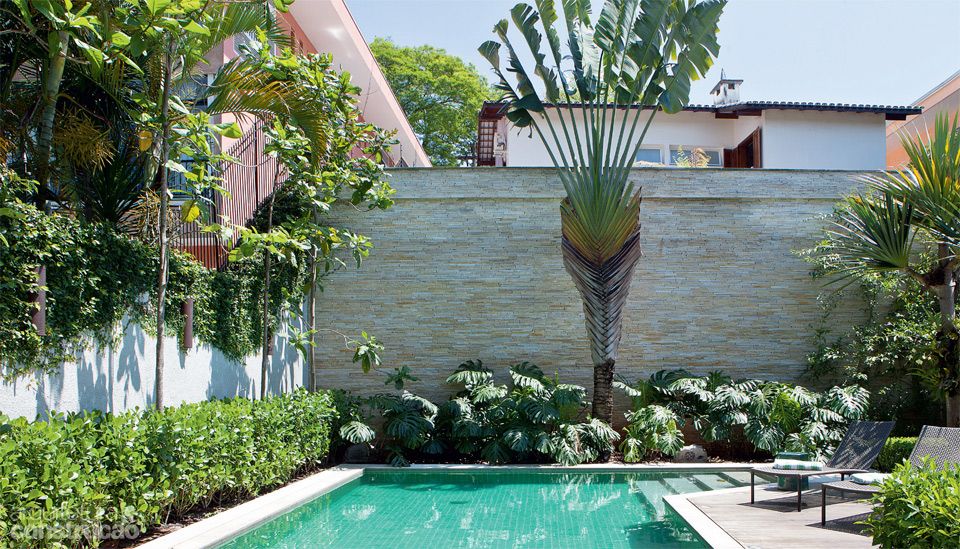 quanto custa decorar área da piscina