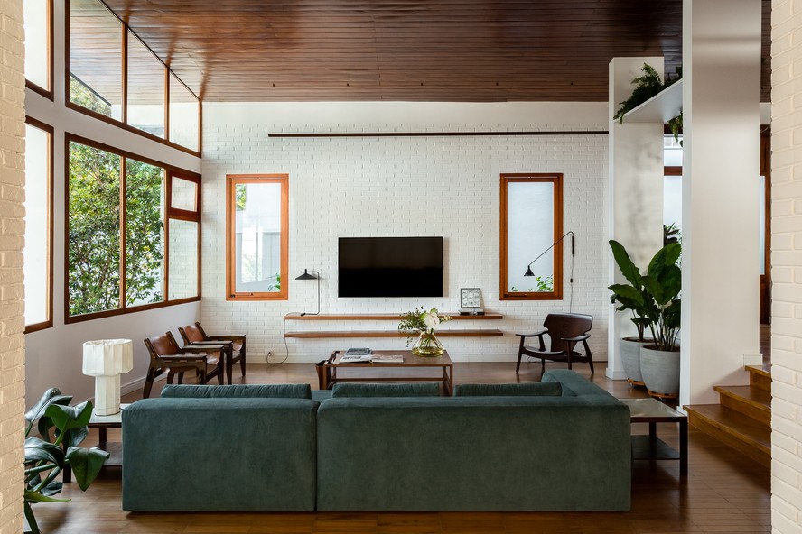 As Cores Essenciais para uma Decoração Mid-Century Autêntica