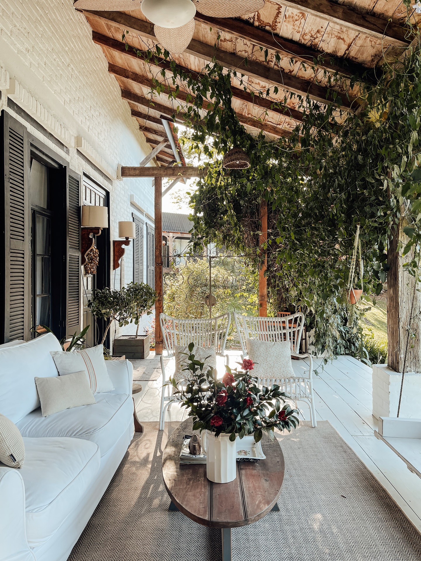 decoração farmhouse com plantas