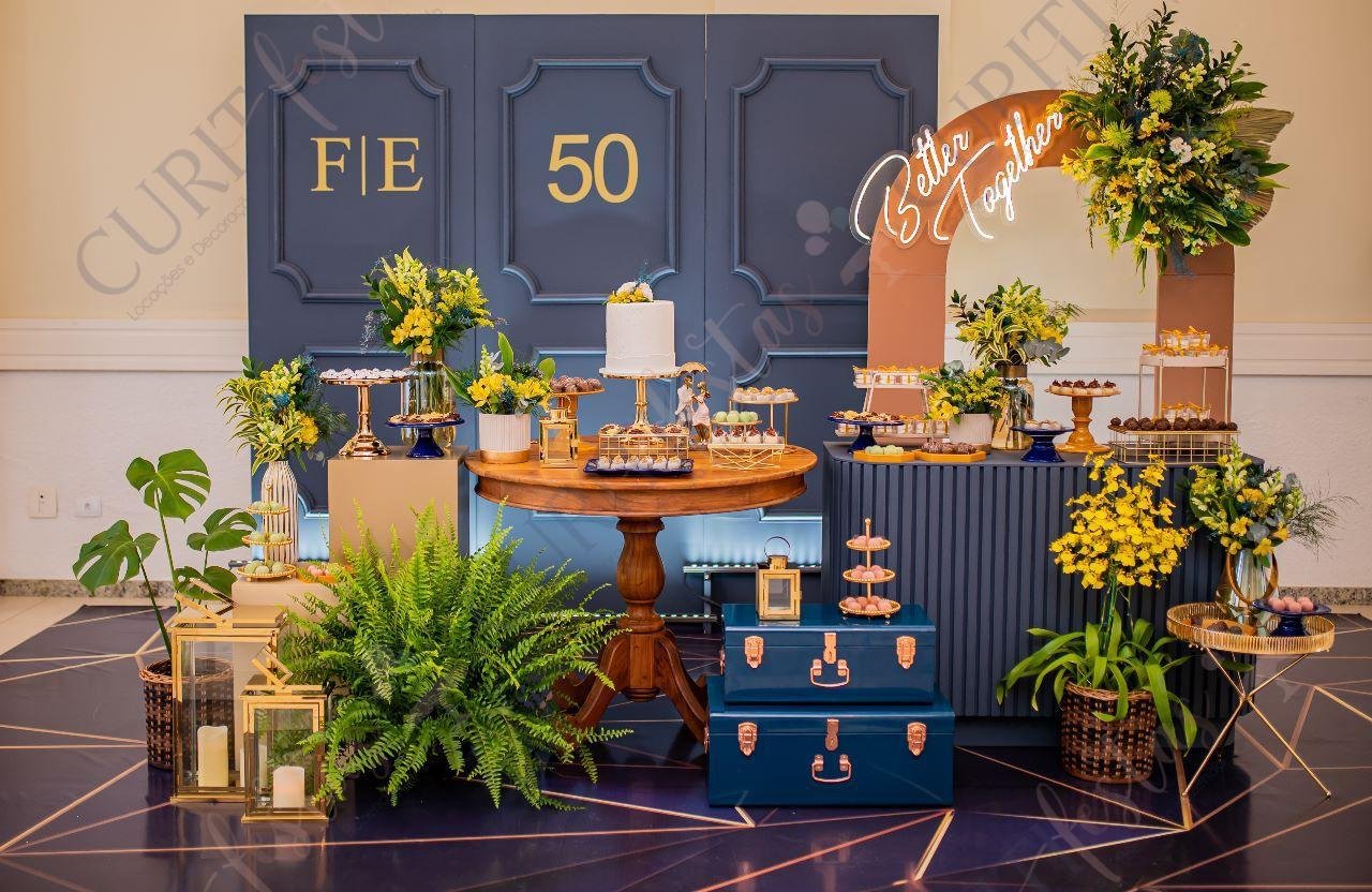 painel bodas de ouro DIY