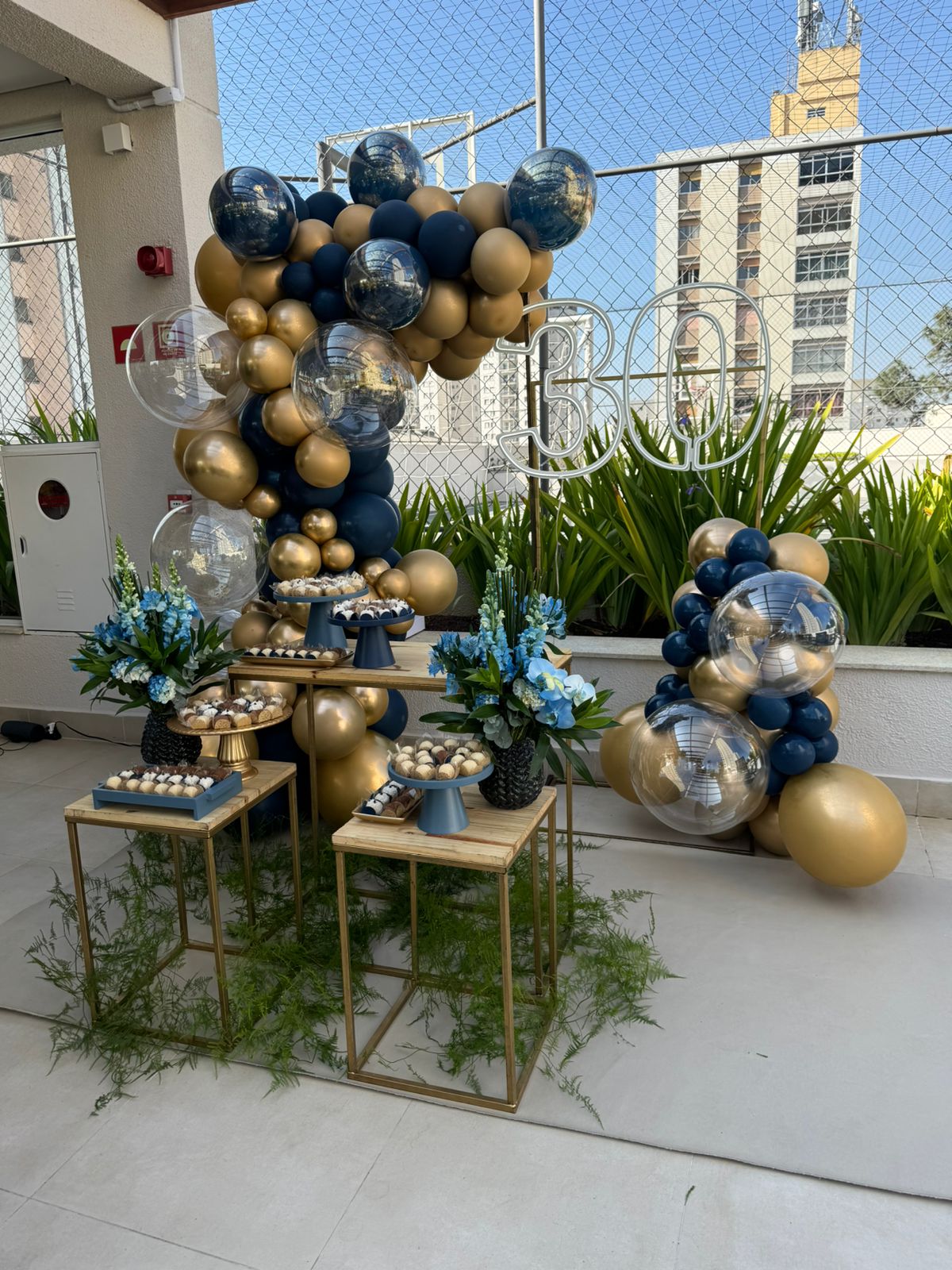 decoração econômica confraternização empresa