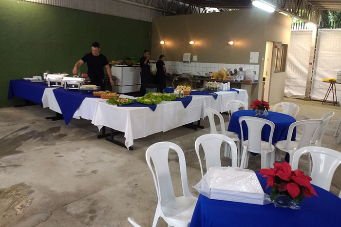 temas festa empresa tropical