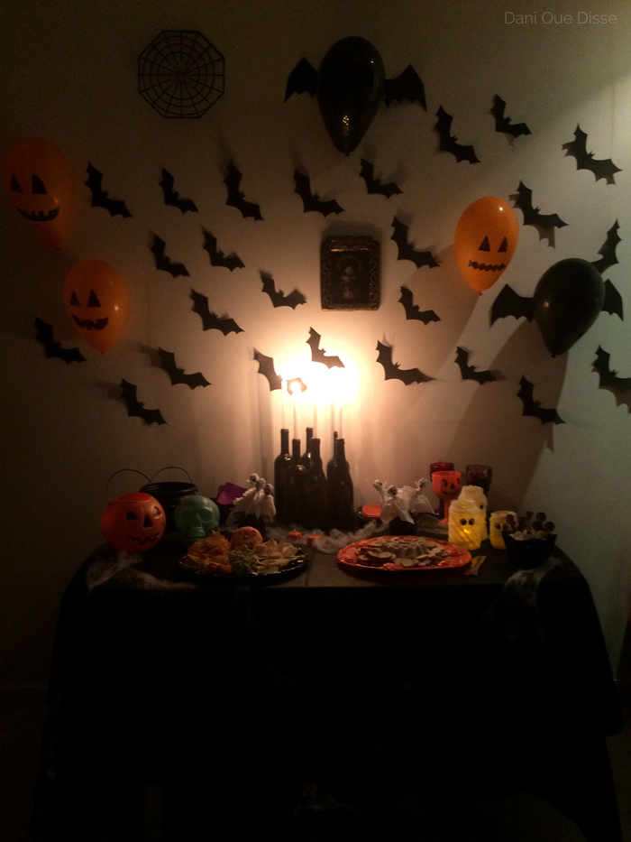 decoração de halloween barata vs cara