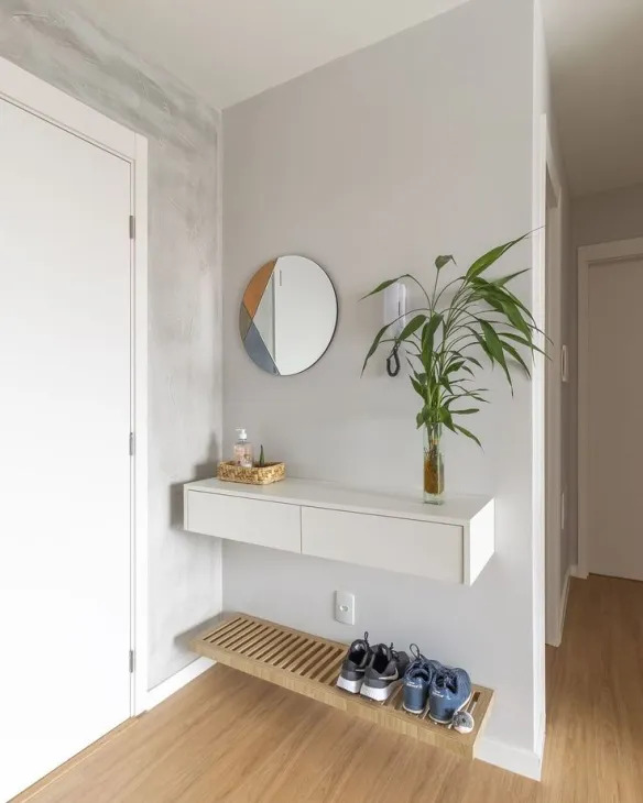 hall de entrada com plantas