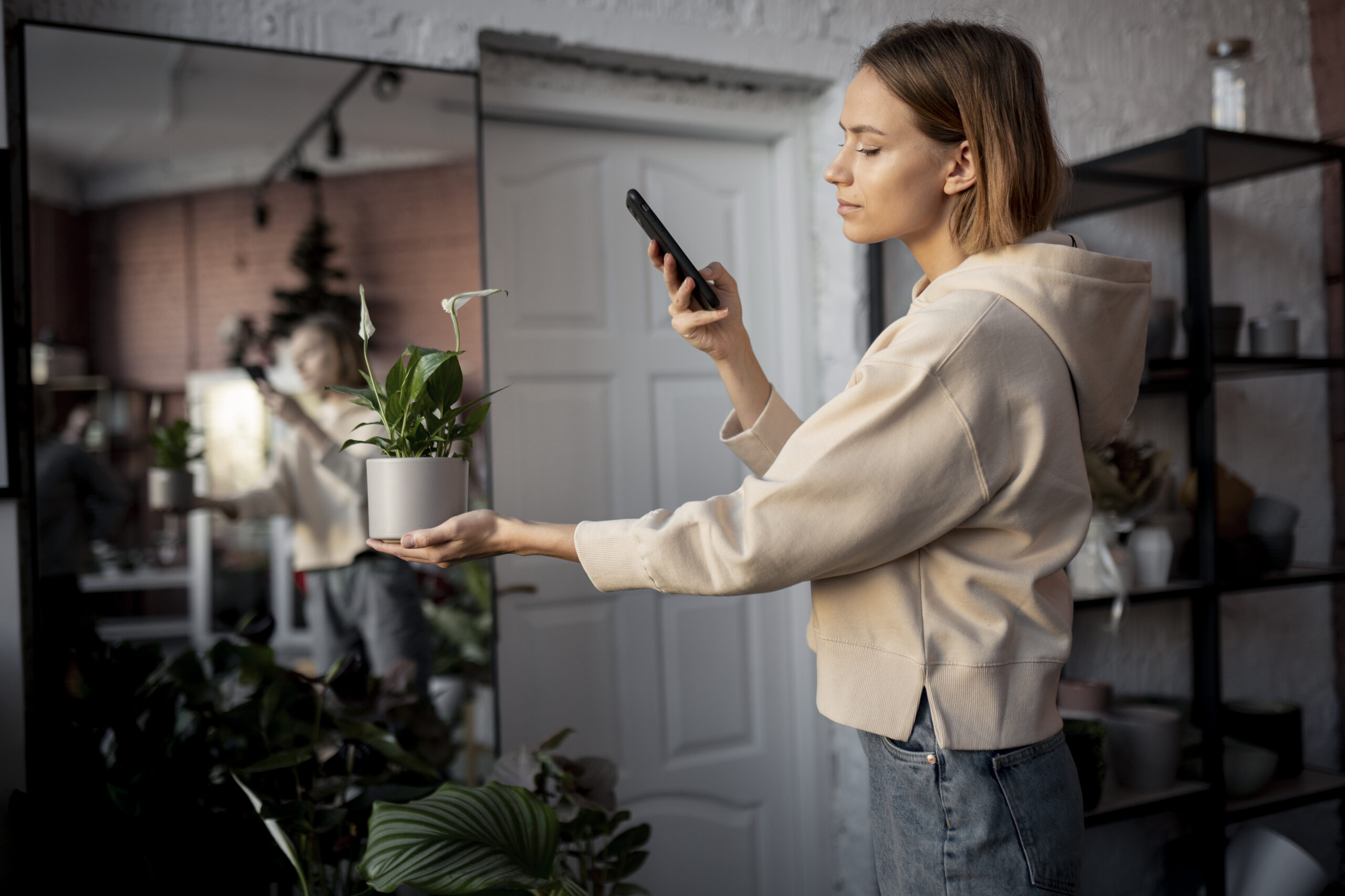 DecoraGPT vs IAdecora qual o melhor para decorar