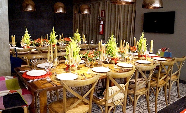 mesa posta de natal tradicional vs moderna