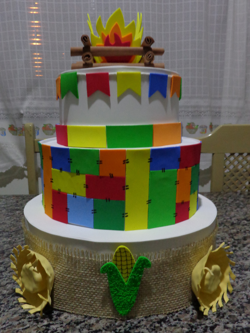 ideias criativas decoração festa junina eva