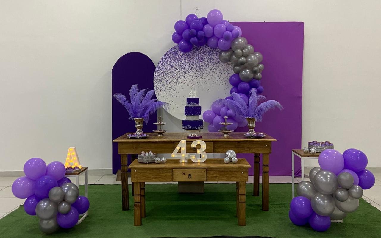 tons de lilás decoração