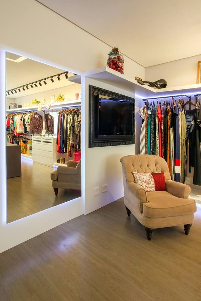 tendências decoração loja de roupa feminina 2026