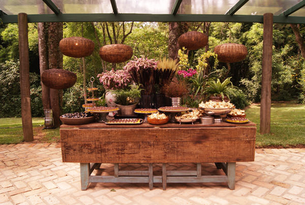 decoração mesa centro casamento rústico