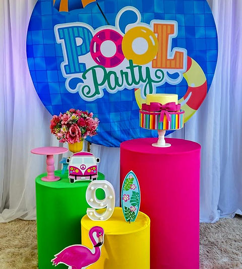 decoração mesa pool party