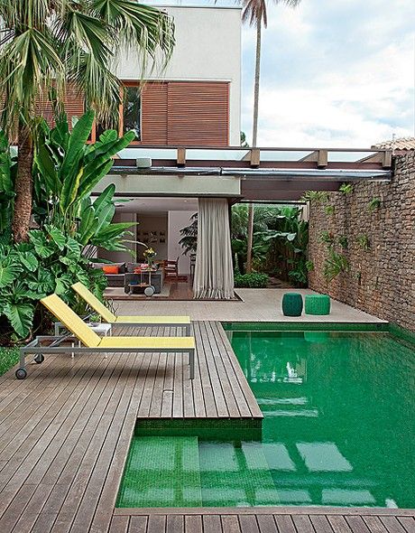 revestimento muro piscina