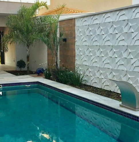 jardim vertical muro piscina