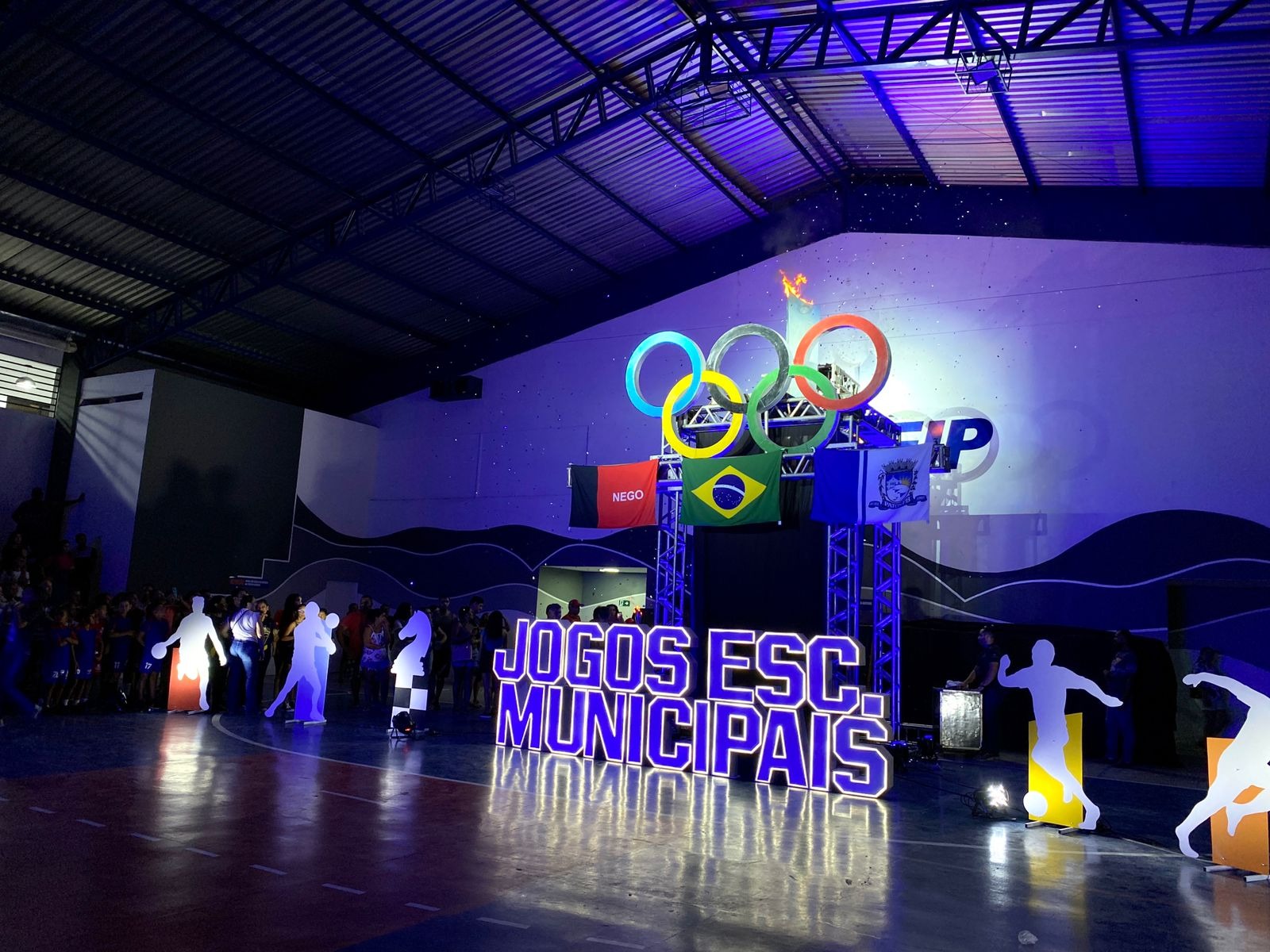 como fazer tocha olímpica artesanal jogos escolares