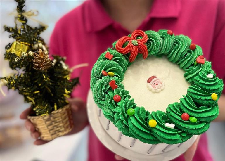 quanto custa decorar um bolo de natal profissional