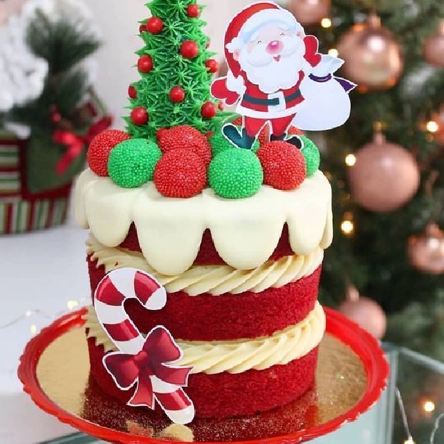 como fazer topo de bolo de natal com pasta americana
