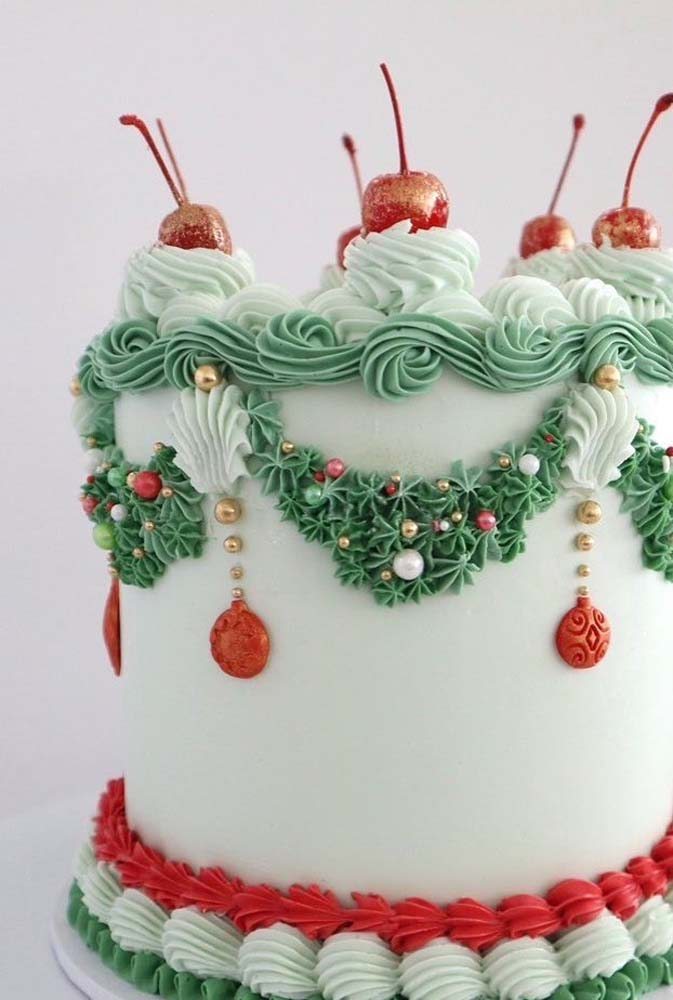 quanto custa decorar um bolo de natal profissional